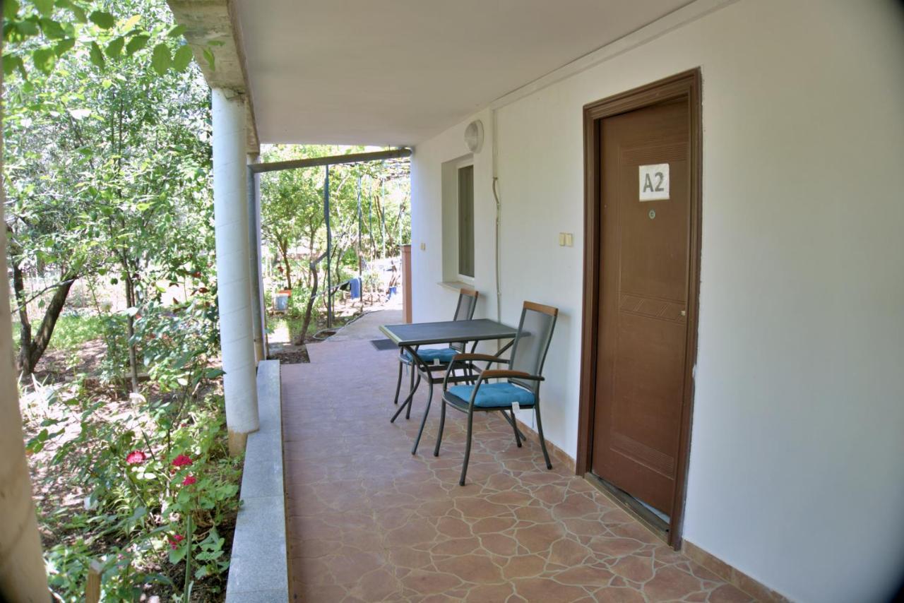 Apartment Meli *